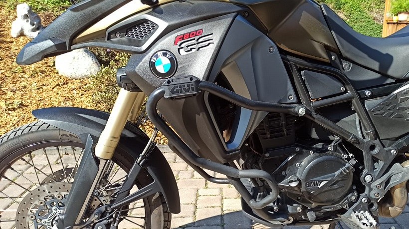 Brašny na BMW 800 GS Adventure – padací rám Givi 2015