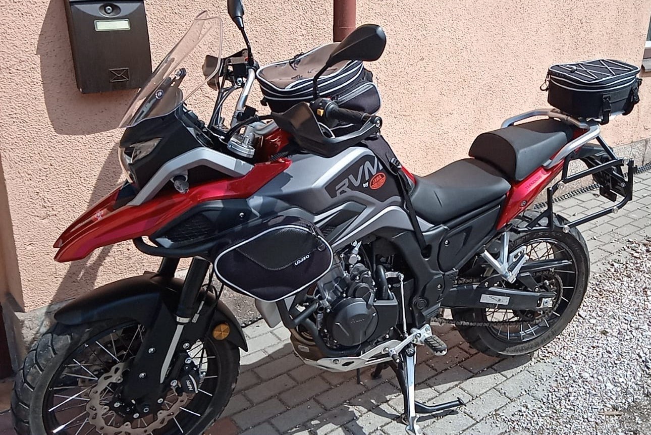 Zavazadla na RVM by Jawa