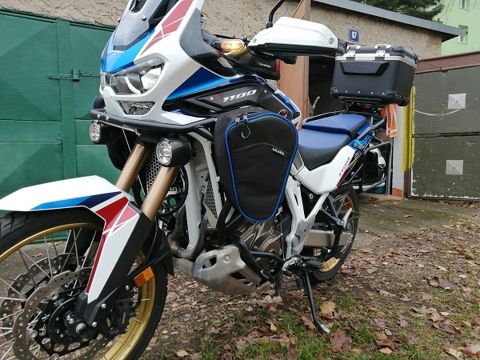 Brašny na Afriku Twin 1100 Adventure Sports 2023 – padací rám Touratech