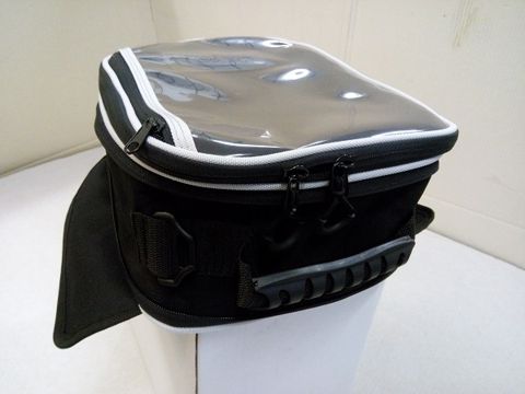 Tankruksak Placka XL s přísavkami na BMW F800R