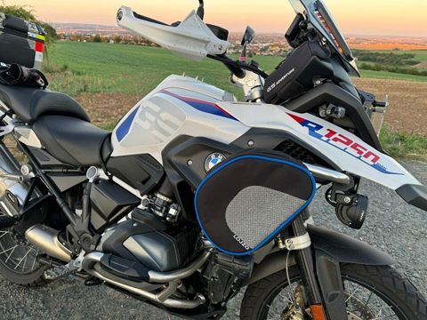 Brašny na BMW 1250 GS padací rám Kappa