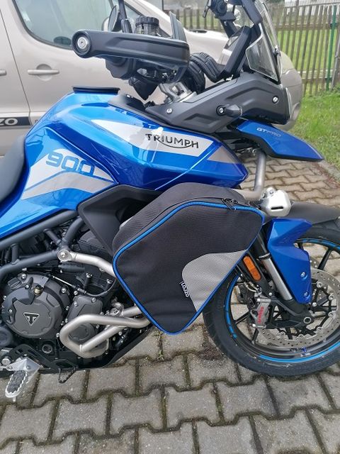 Brašny na padací rám Triumph 900 Taigr originál padací rám 2023
